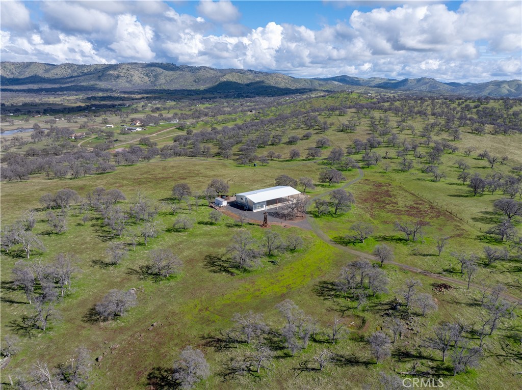 2350 Old Highway Property Photo 32