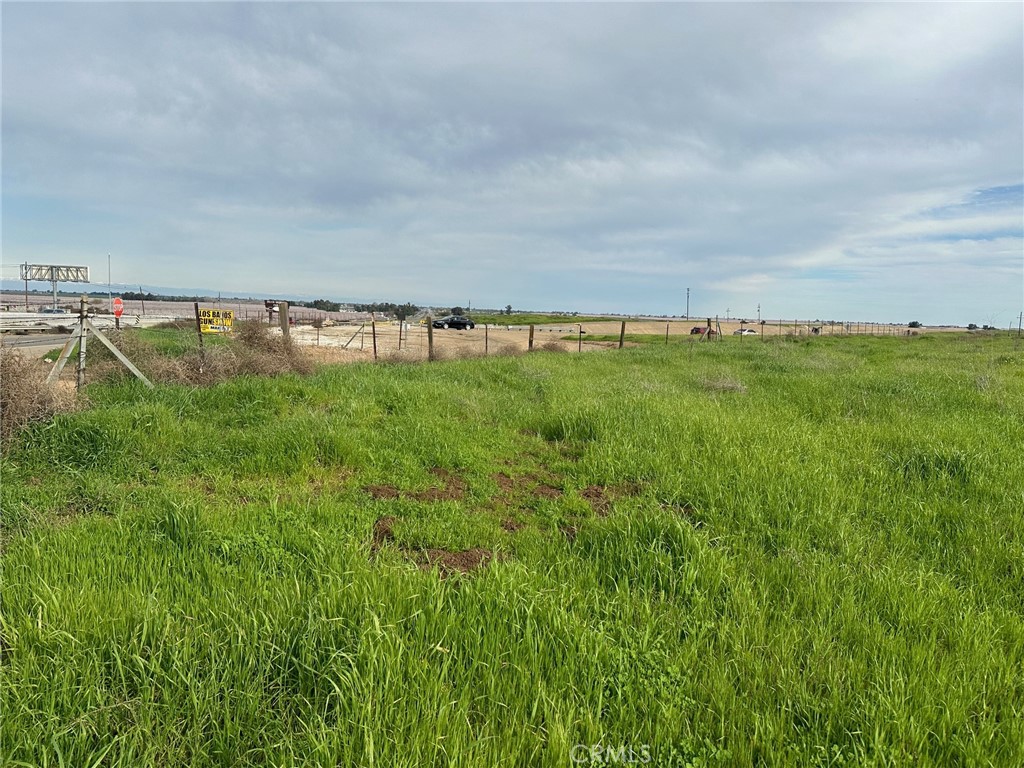 1 Billy Wright Road Property Photo 10
