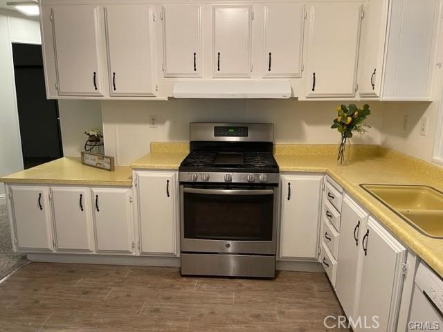 2240 Golden Oak Lane 69 Property Photo 5