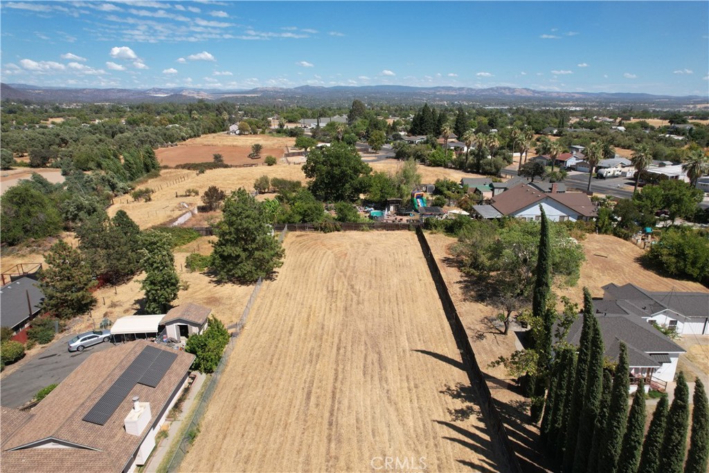 0 12th Property Photo