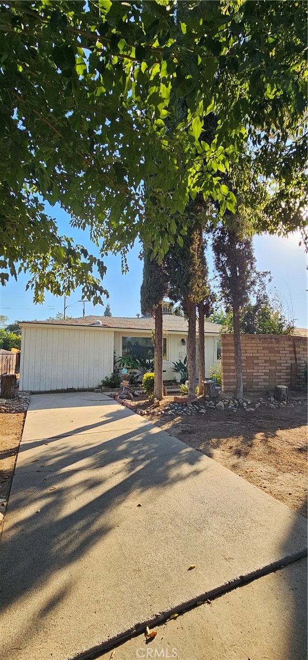 1030 W 24th Street Property Photo 1
