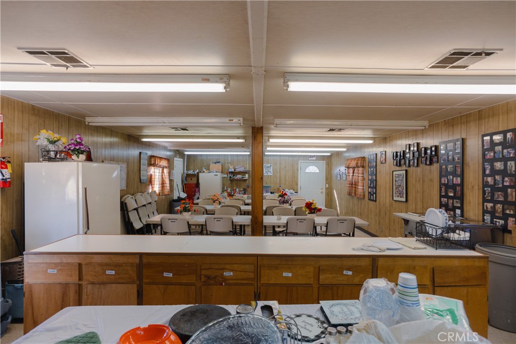 21562 Reynolds Avenue Property Photo 22
