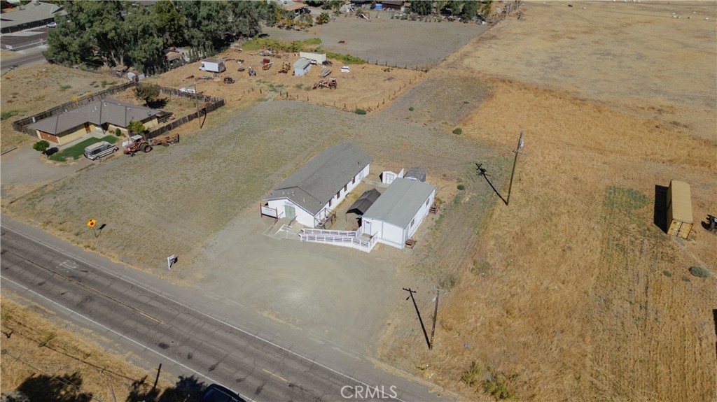21562 Reynolds Avenue Property Photo 28