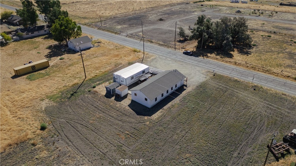 21562 Reynolds Avenue Property Photo 30