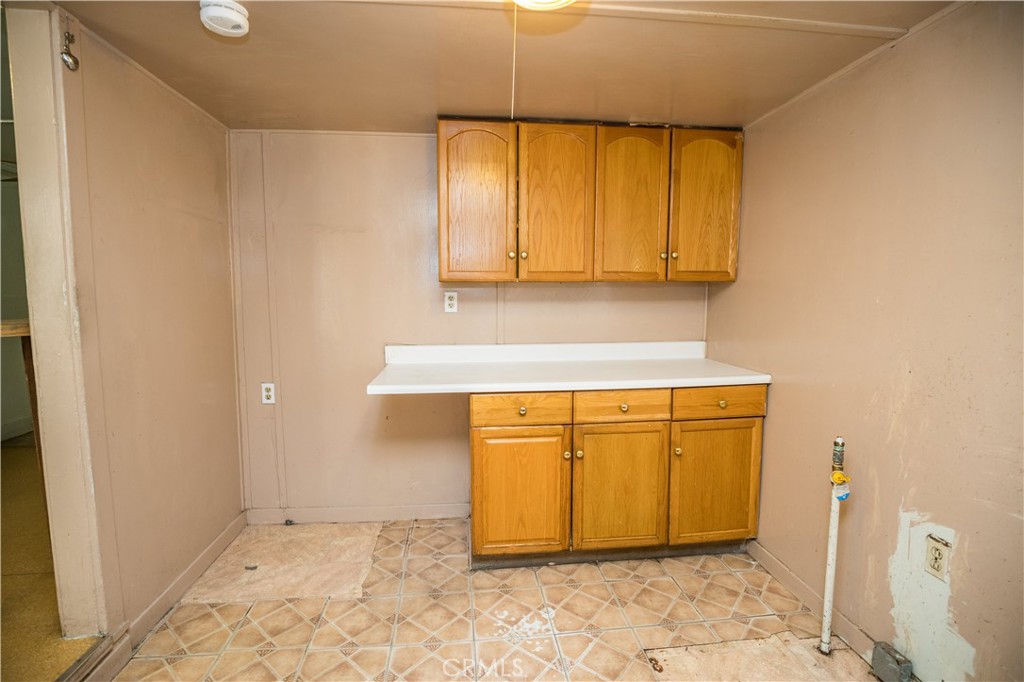 1122 N Street Property Photo 11