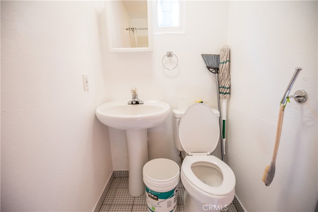 1122 N Street Property Photo 17