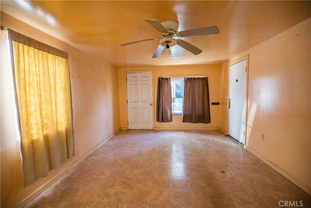 1122 N Street Property Photo 23