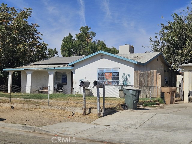 4402 Lexington Avenue Property Photo 4