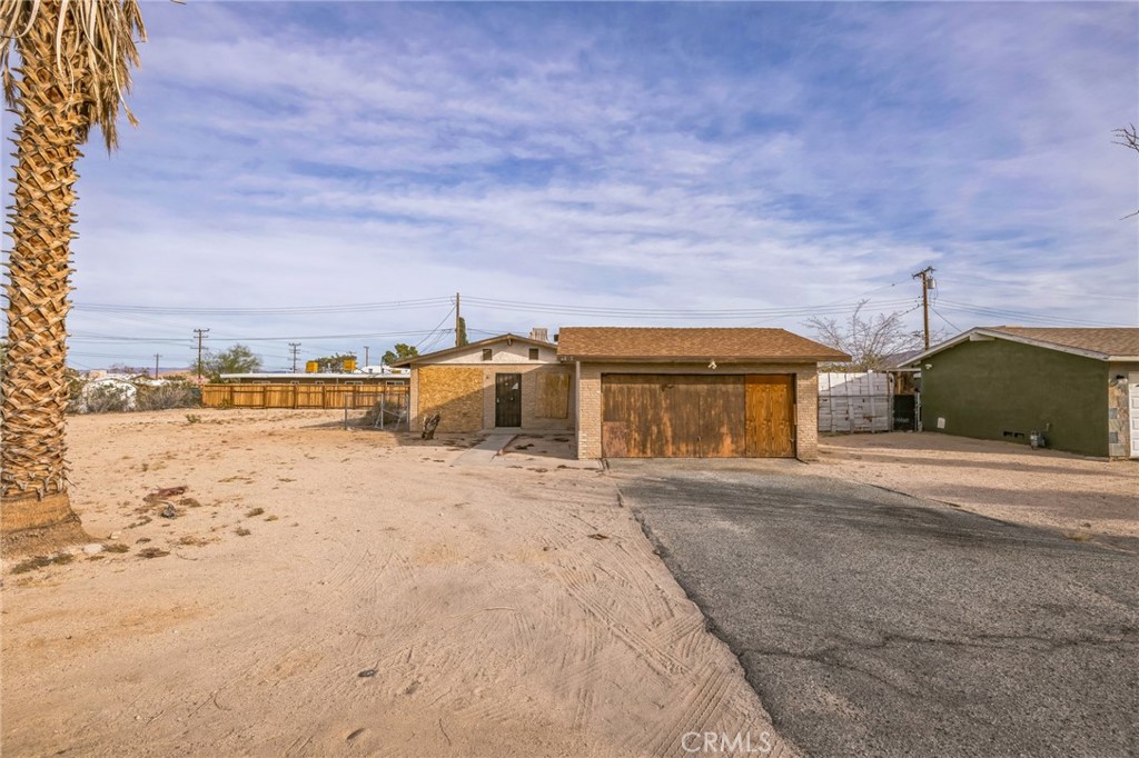 6425 Ocotillo Avenue Property Photo 1
