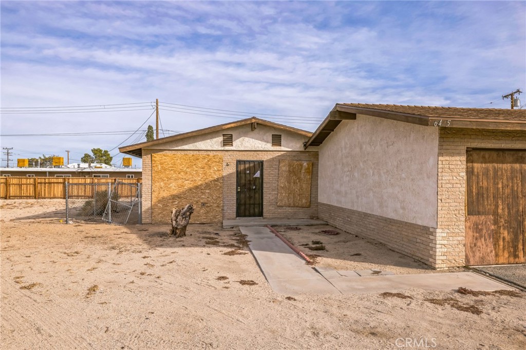 6425 Ocotillo Avenue Property Photo 5