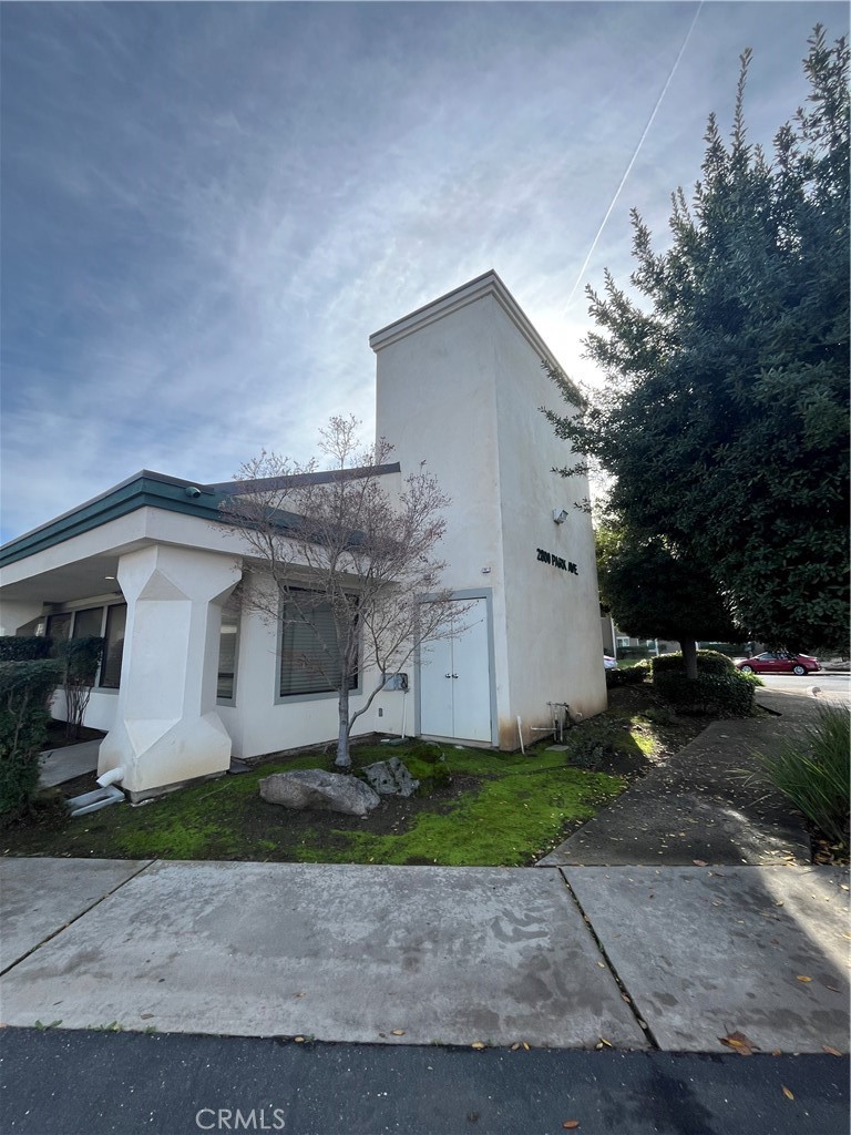2800 Park Avenue A Property Photo 2