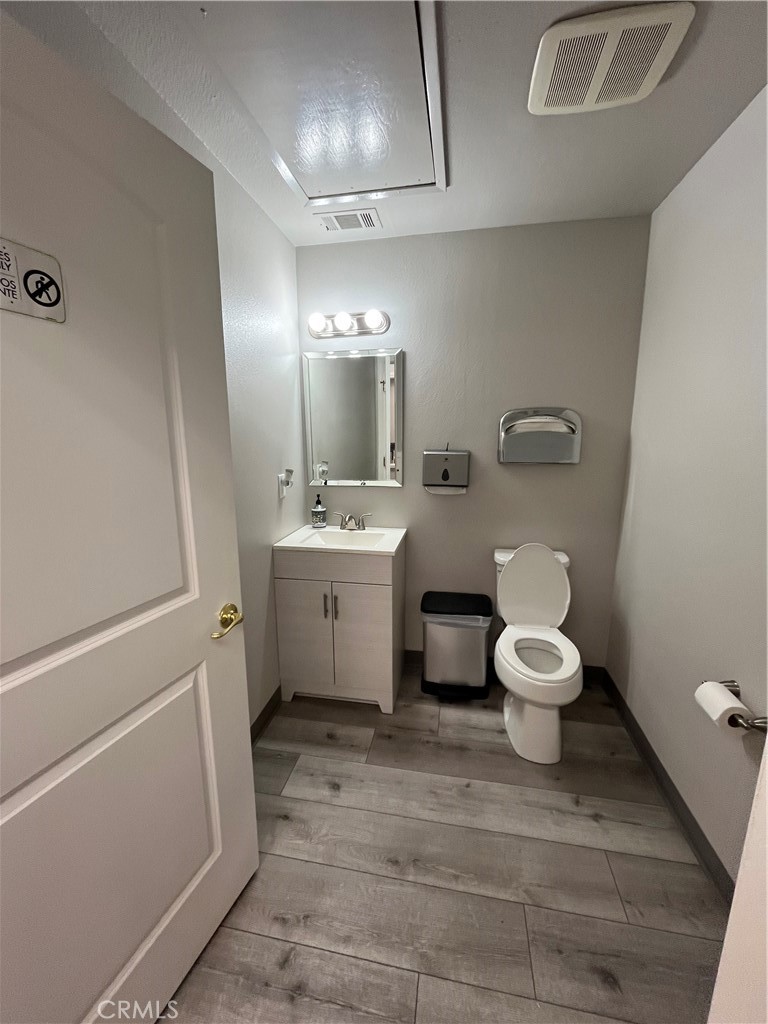 2800 Park Avenue A Property Photo 16