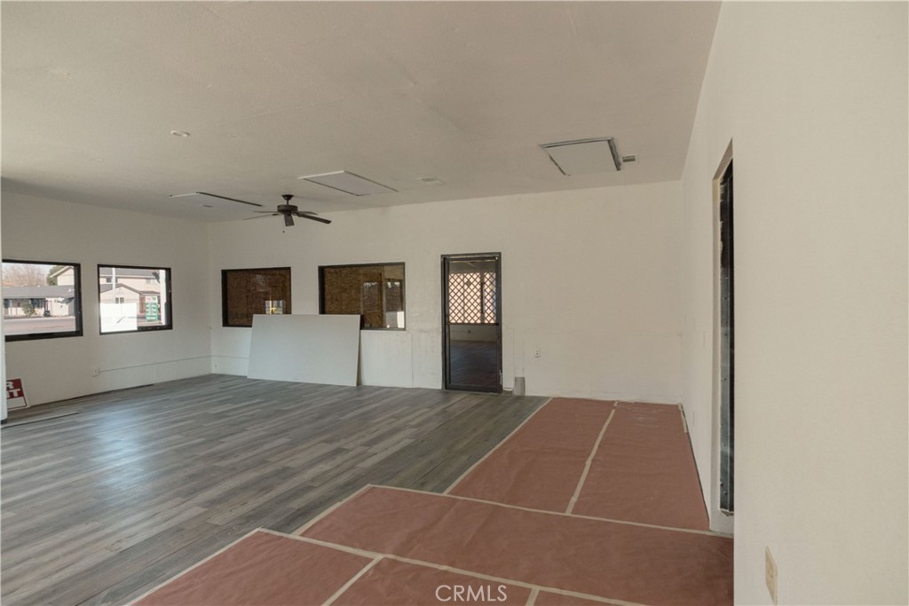 2317 Blossom Street Property Photo 4