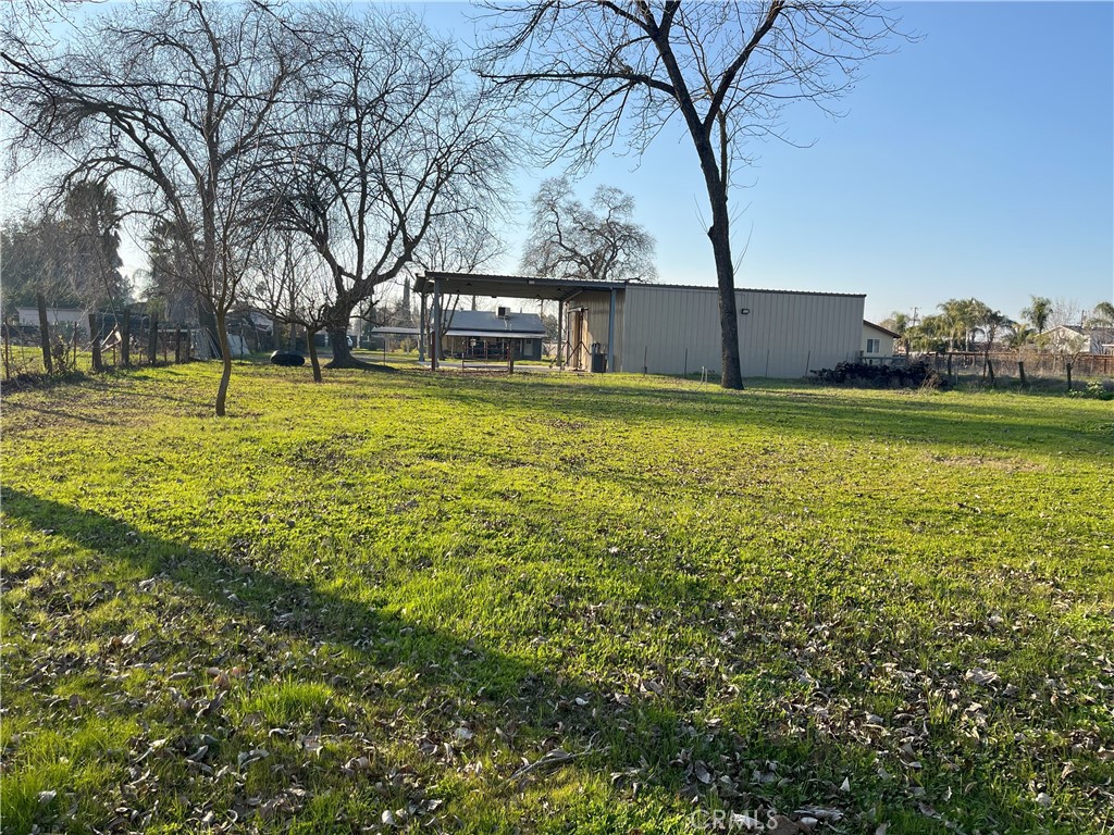358 Cody Avenue Property Photo 8
