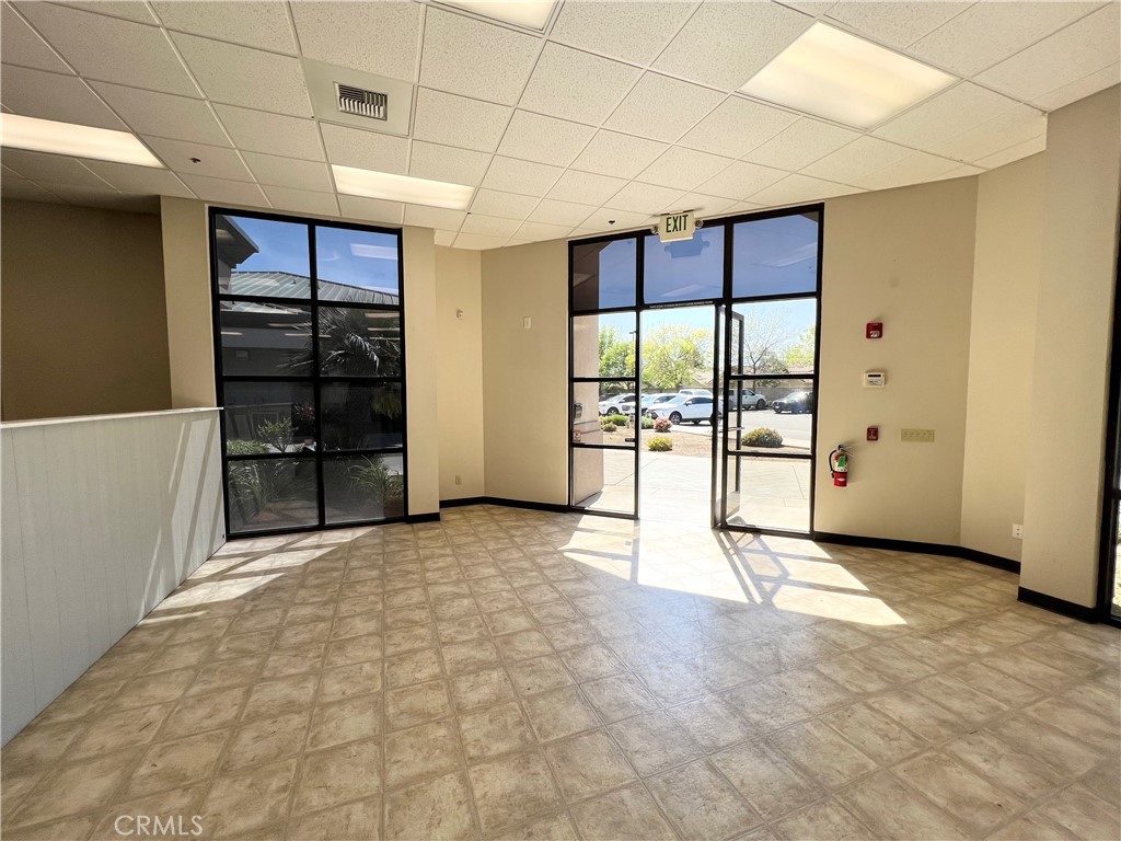 424 E Yosemite C Property Photo 6