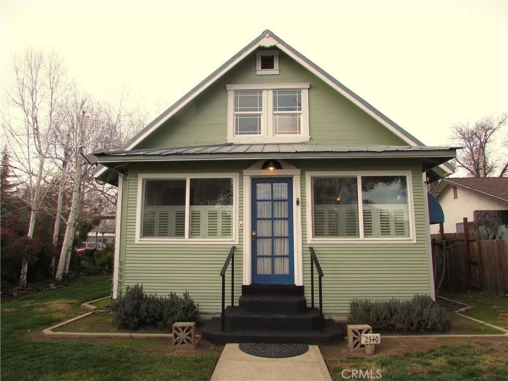 2540 Emma Street Property Photo