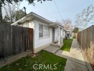 1020 W 20th Street Property Photo 1