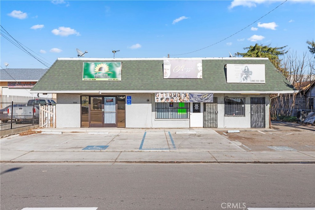 9888 Stephens Street Property Photo