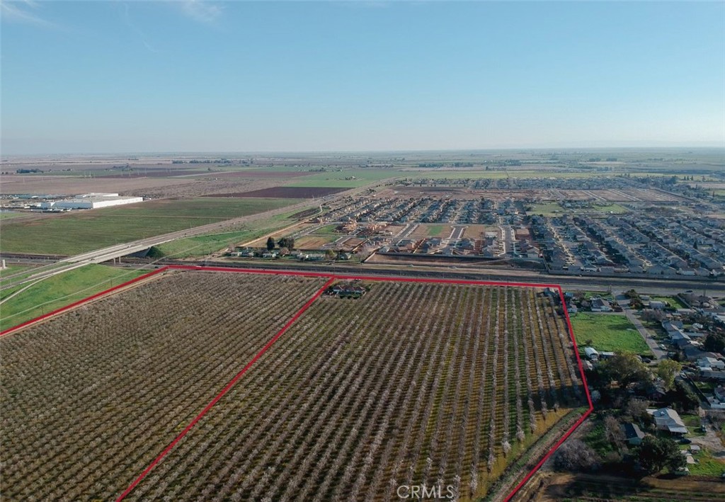 3370 E State Highway 140 Property Photo 11