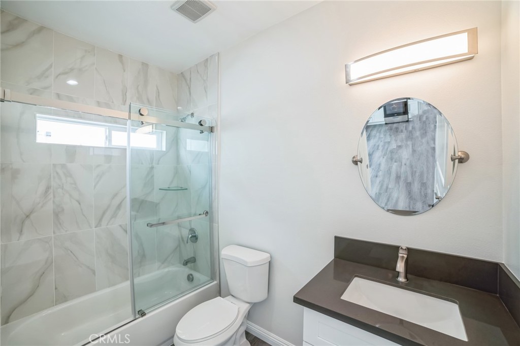 16015 Ceres Avenue Property Photo 14