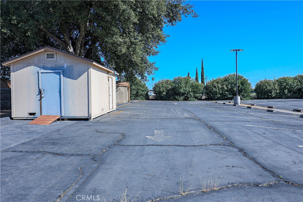 971 Broadway Avenue Property Photo 13