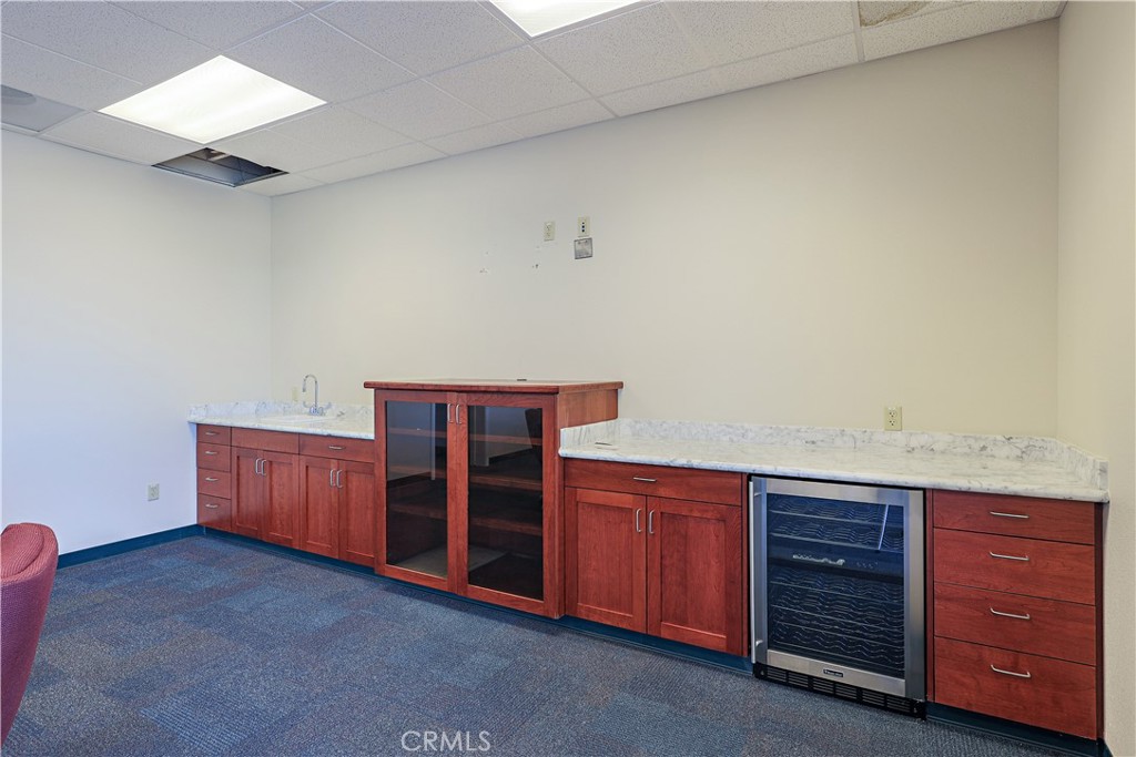 971 Broadway Avenue Property Photo 27
