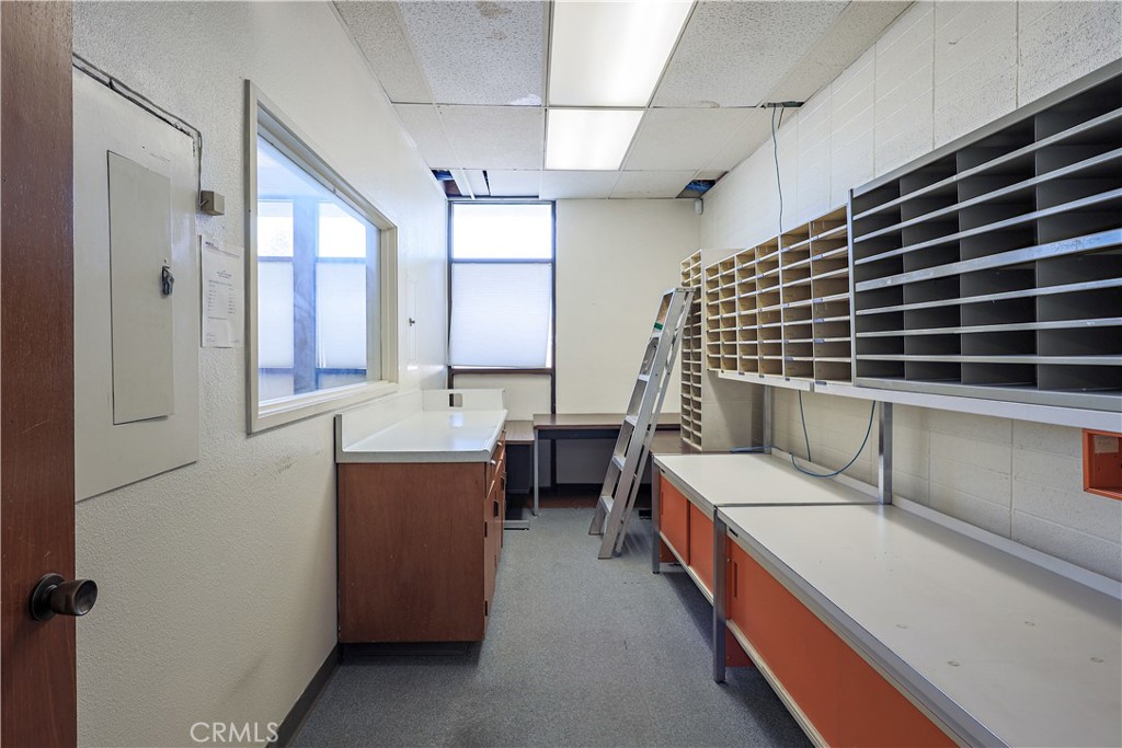 971 Broadway Avenue Property Photo 44