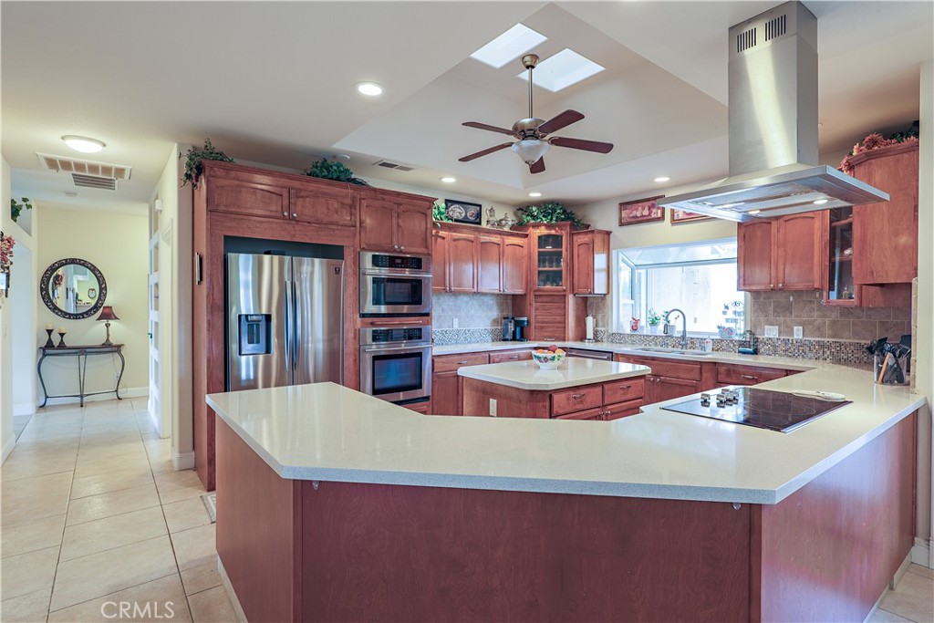 8340 Lake Shore Drive Property Photo 6