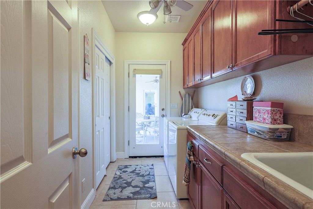 8340 Lake Shore Drive Property Photo 19