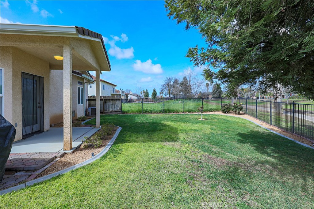 8340 Lake Shore Drive Property Photo 23