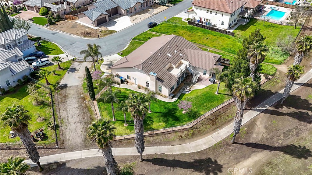 8340 Lake Shore Drive Property Photo 25