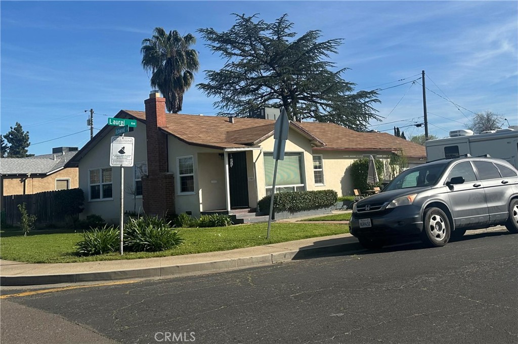 1900 Ashwood Drive Property Photo