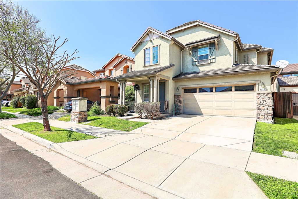 17385 Stone Celler Way Property Photo 1