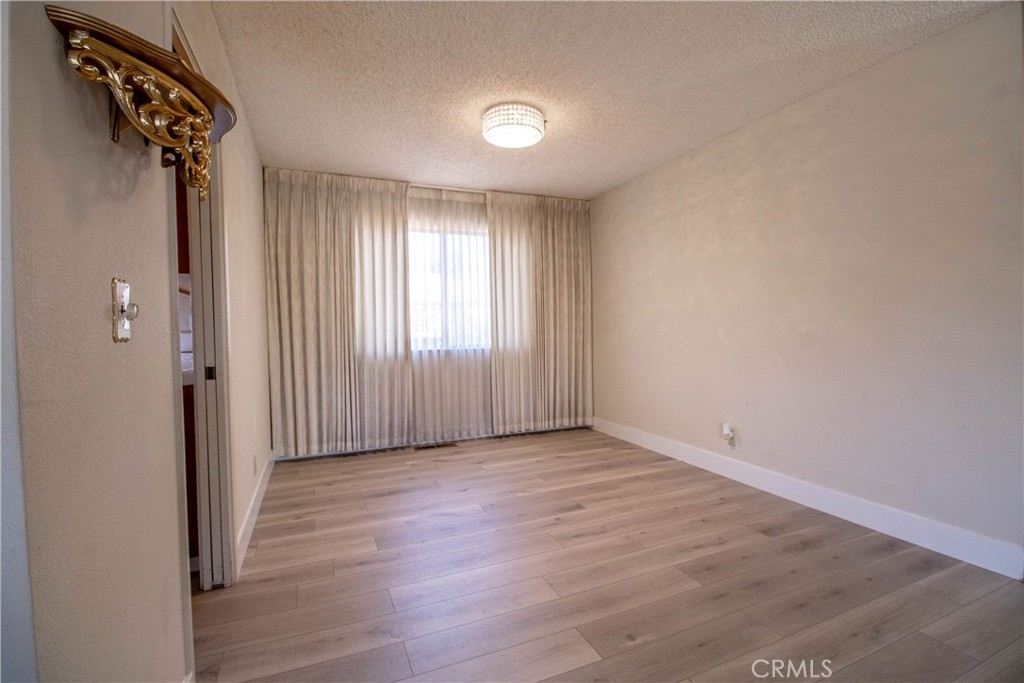 2531 Glen Kew Court Property Photo 7