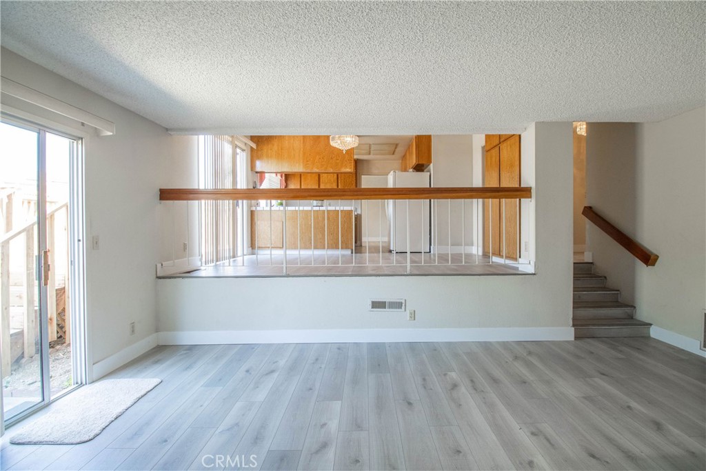 2531 Glen Kew Court Property Photo 9