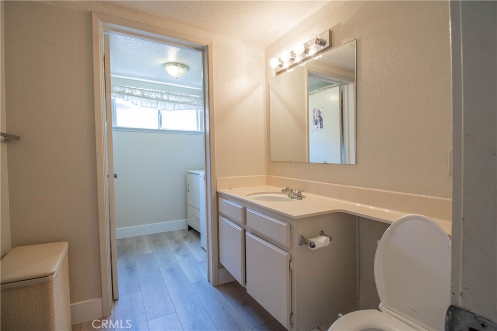2531 Glen Kew Court Property Photo 13