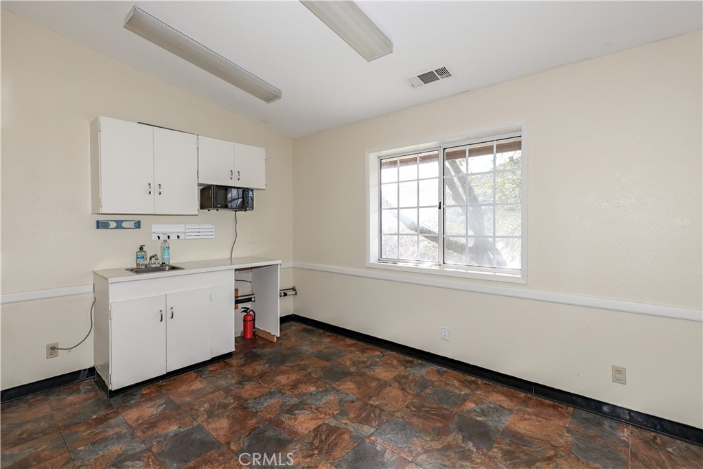 5320 State Highway 49 N Property Photo 28