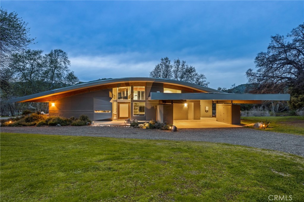 26210 Elwood Road Property Photo