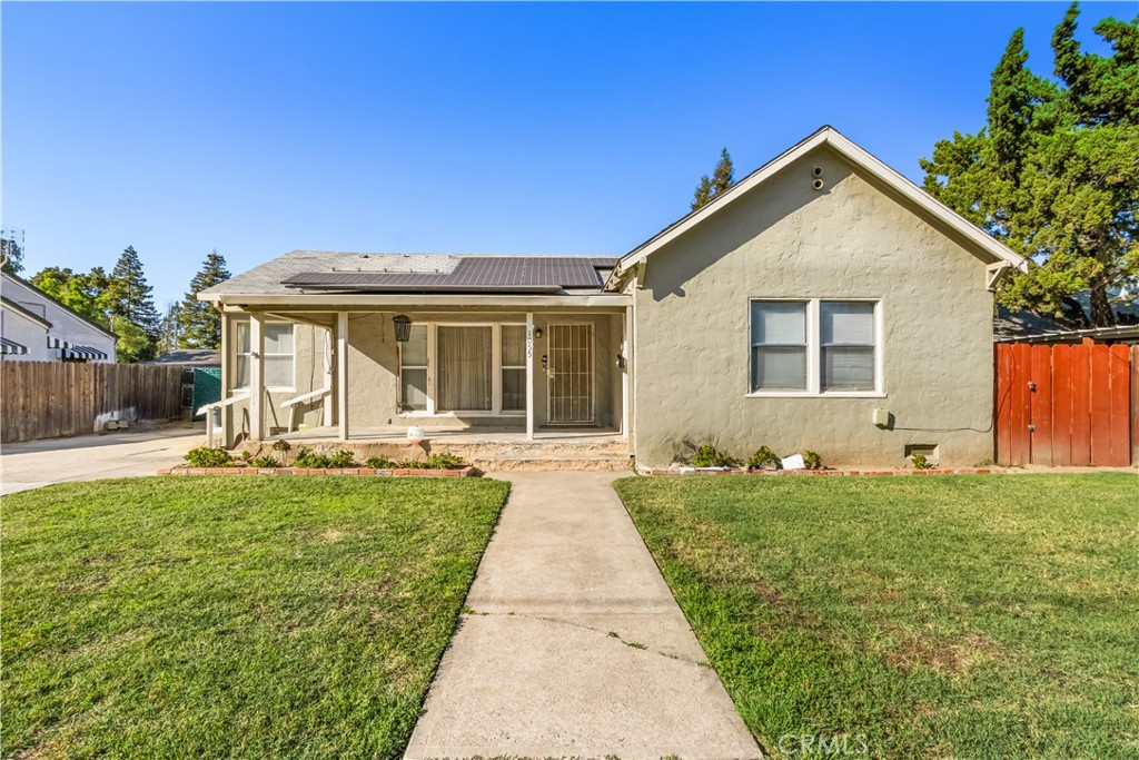 1055 Grove Avenue Property Photo 1