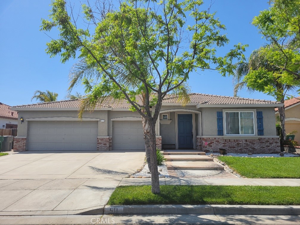 511 Milano Court Property Photo 1