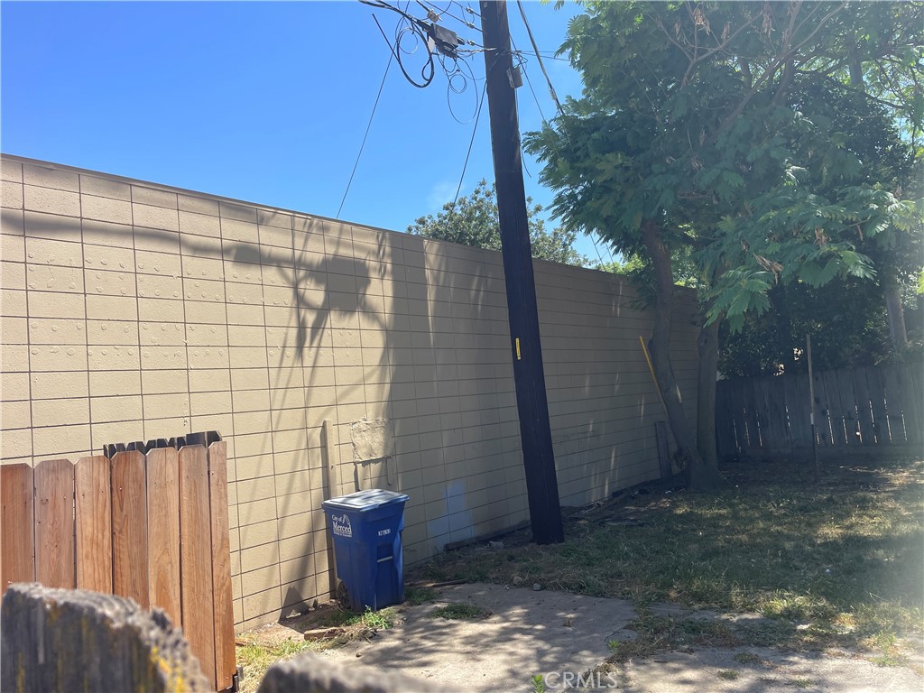 1644 Orchard Lane Property Photo 3