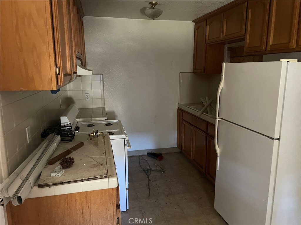 1644 Orchard Lane Property Photo 9