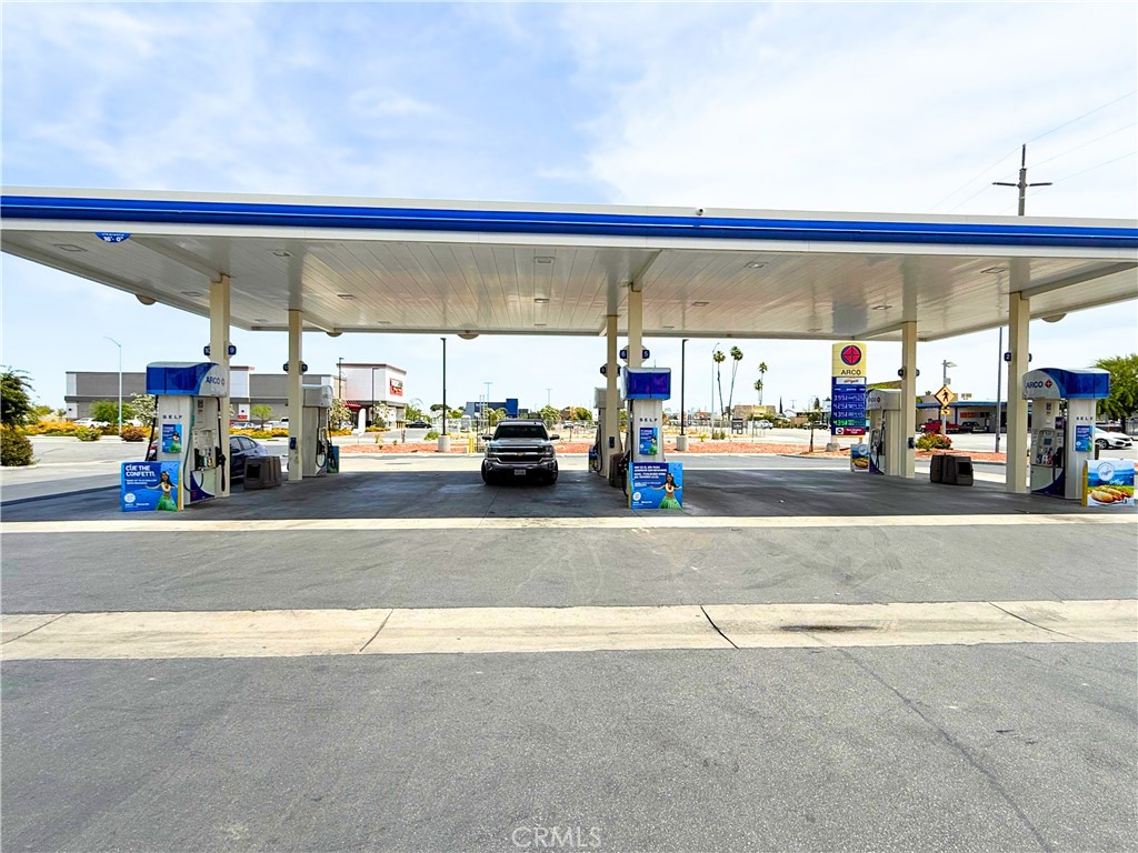 1702 Highway 46 Property Photo 5