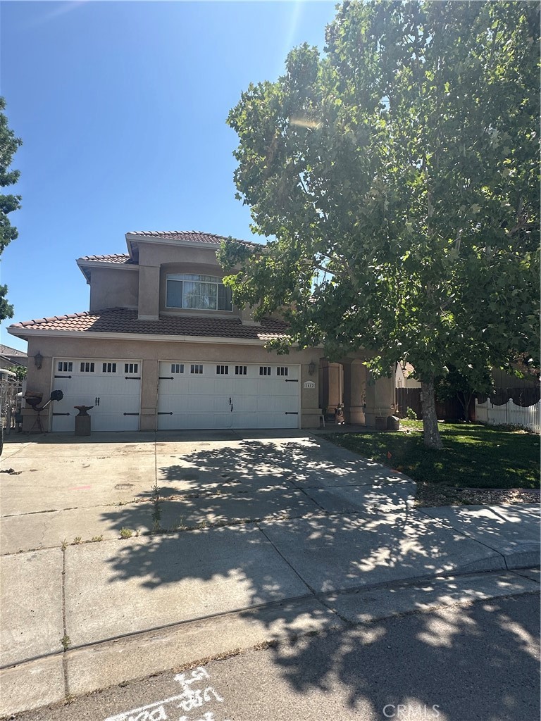 1612 Via Colabria Property Photo 1