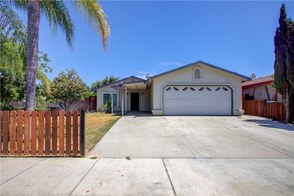 402 La Mesa Street Property Photo 1
