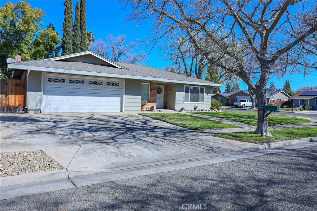 1059 Vernal Avenue Property Photo 1