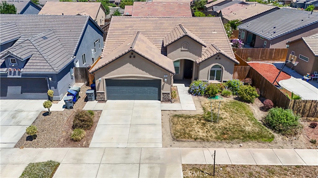 453 Glendon Place Property Photo 1