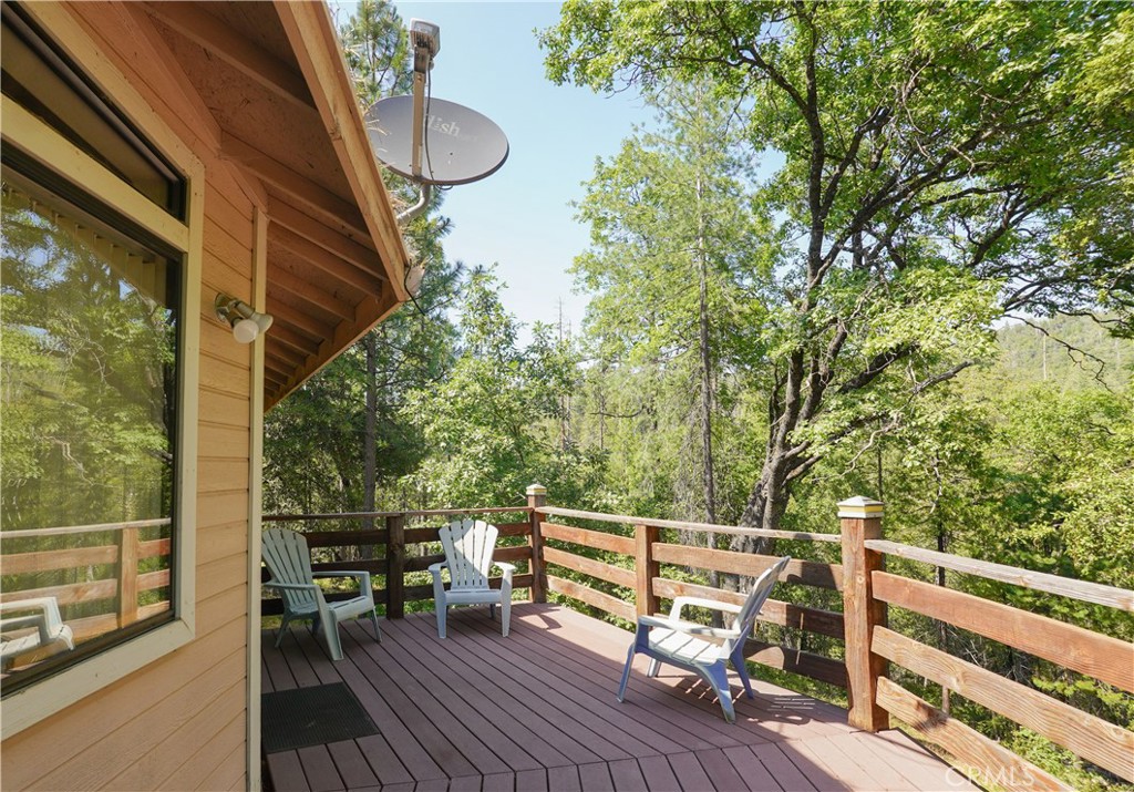 5990 Sugar Pine Drive Property Photo 3