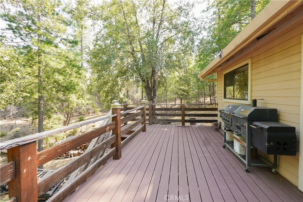 5990 Sugar Pine Drive Property Photo 4