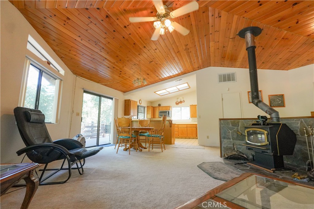 5990 Sugar Pine Drive Property Photo 6
